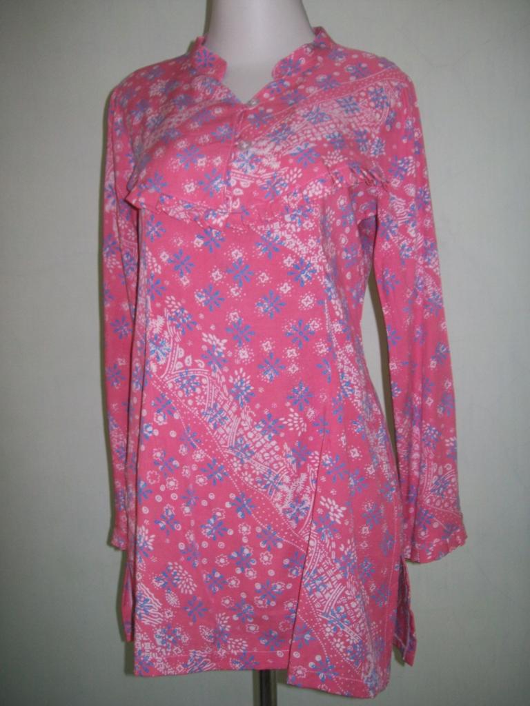 Blus Batik Wanita Lengan Panjang, Berwarna Pink Salem Bahan Santung